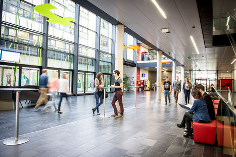FH St. Pölten: Aula © Martin Lifka Photography FH St. Pölten: Aula © Martin Lifka Photography